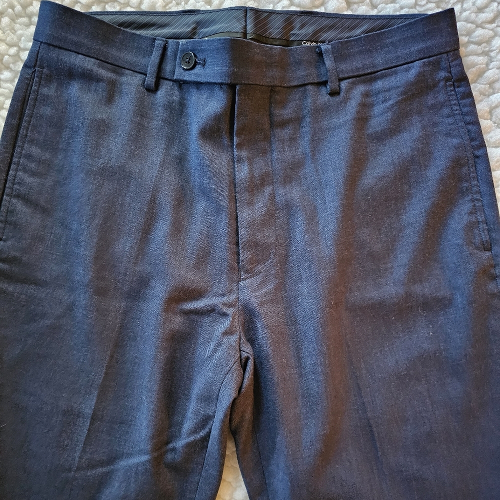 Calvin Klein navy dress pants 34